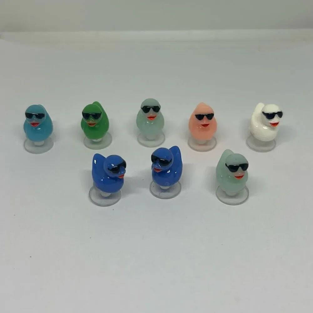 8-Piece Cool Duck Shoe Charms Set – Fun Sunglasses Ducks for Clog & Sandal Shoes